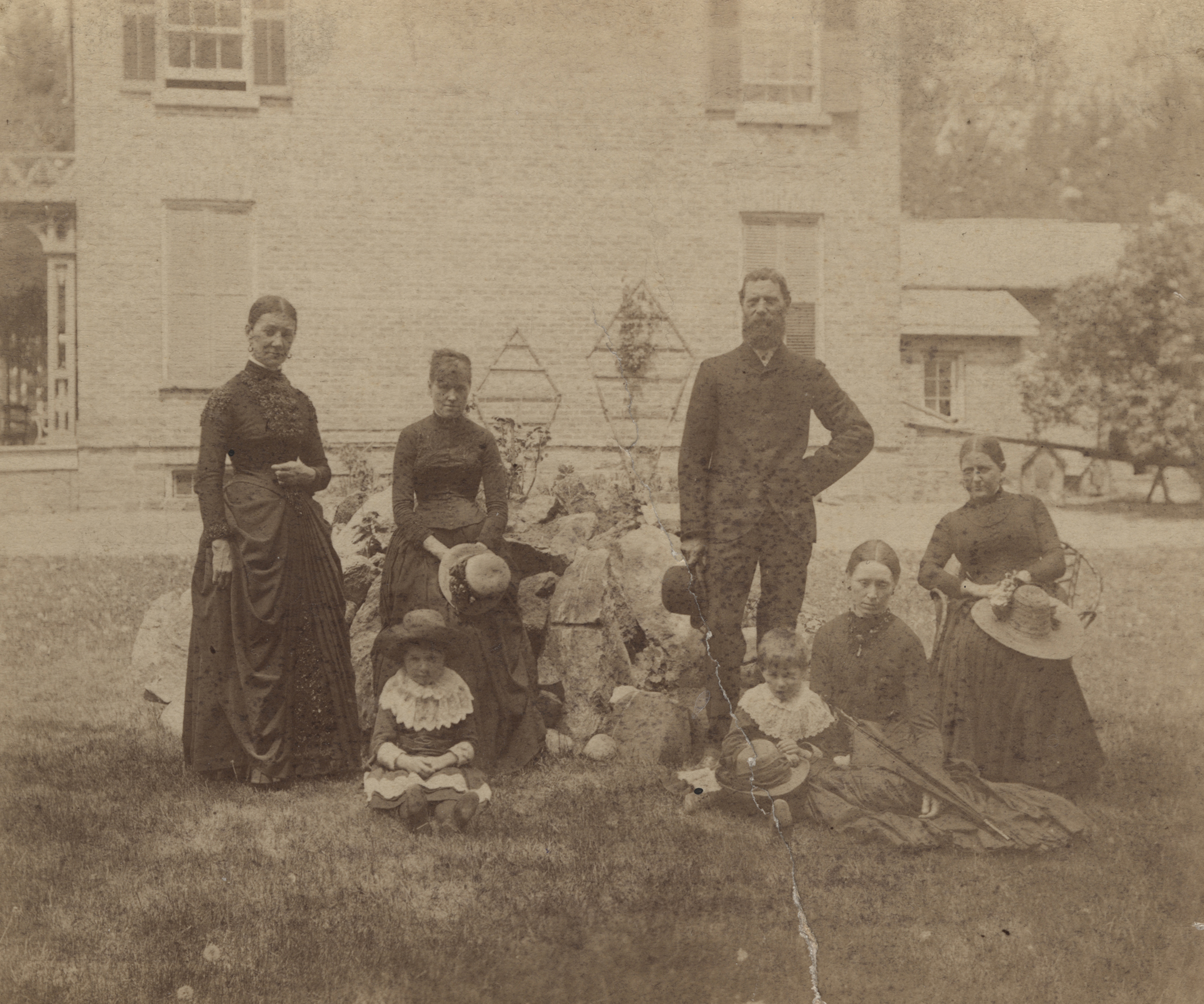 Harris Family at Benares House ca-1884